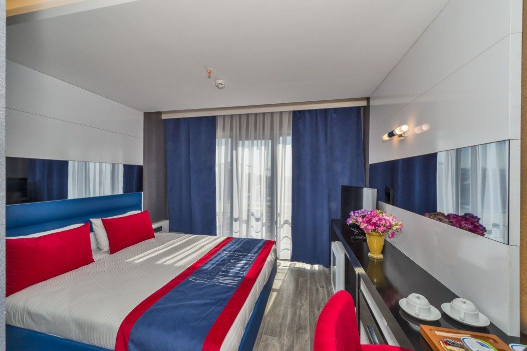Inntel Hotel Istanbul Exterior foto