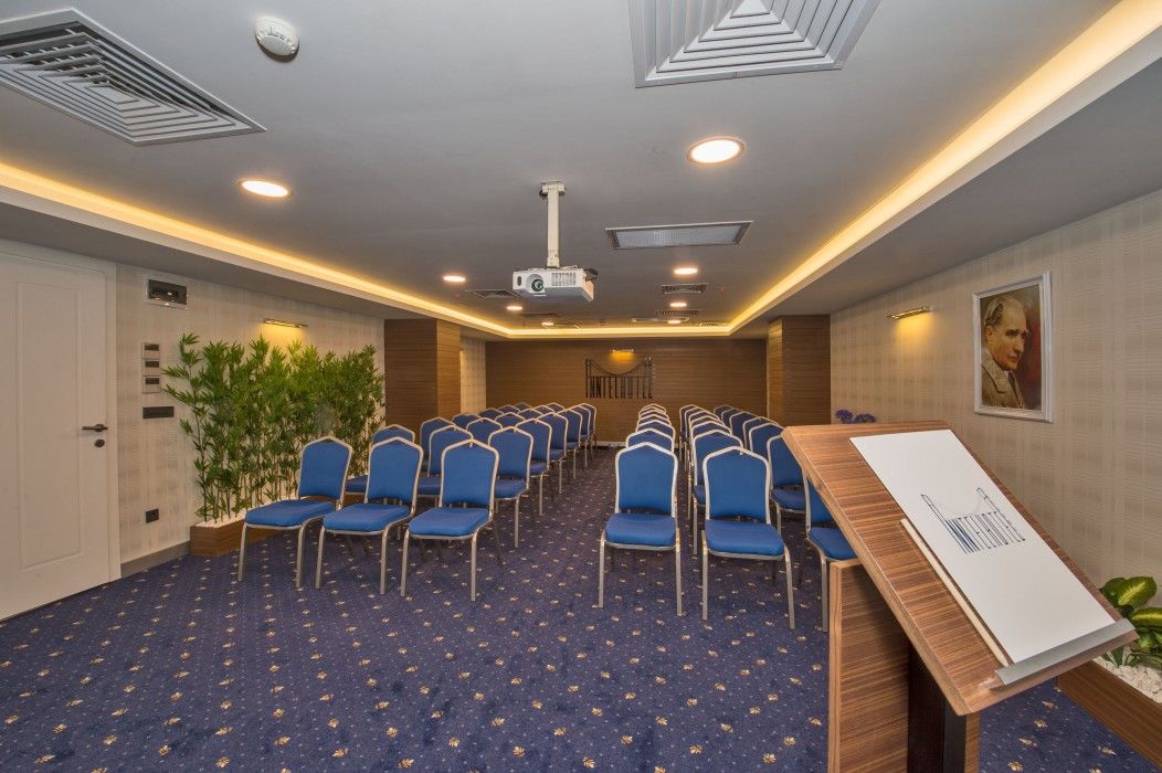 Inntel Hotel Istanbul Exterior foto